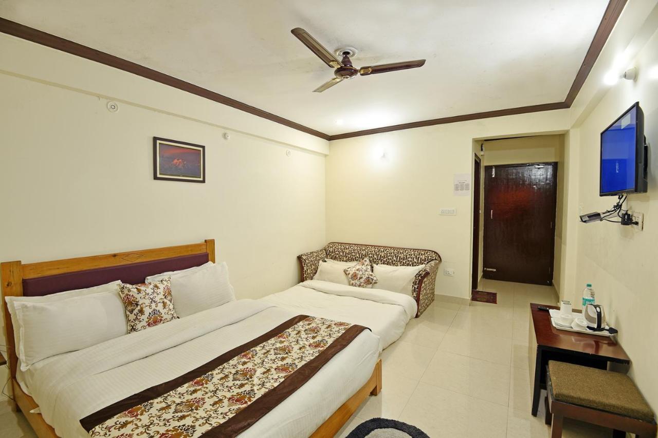 Green Roof Hotel Nainital Exterior foto